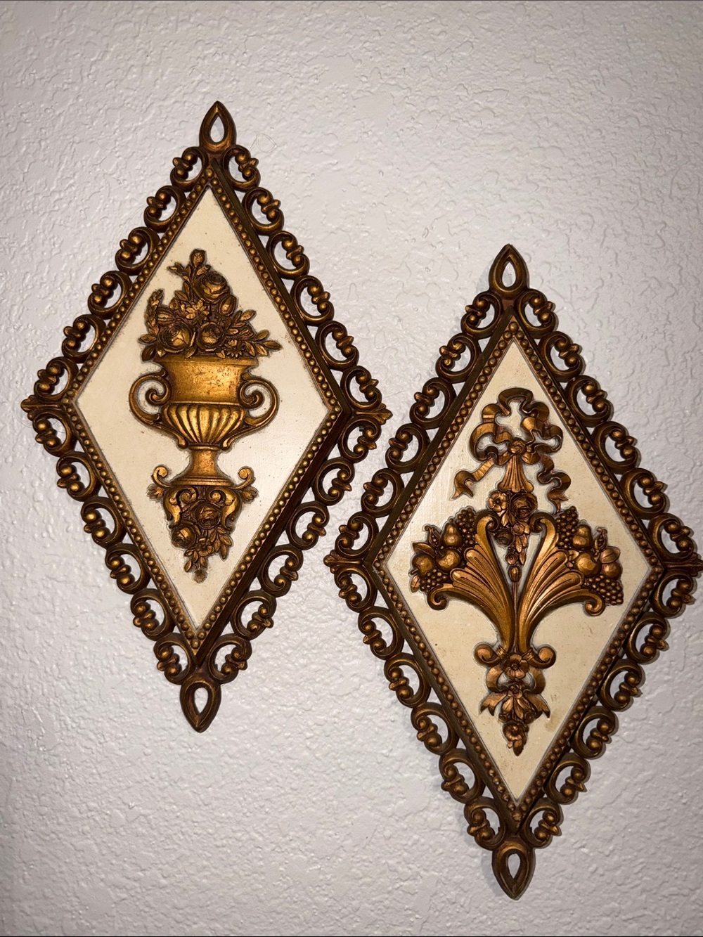 Homco Vintage 70s Gold Diamond Shaped Floral Wall Plaques Set